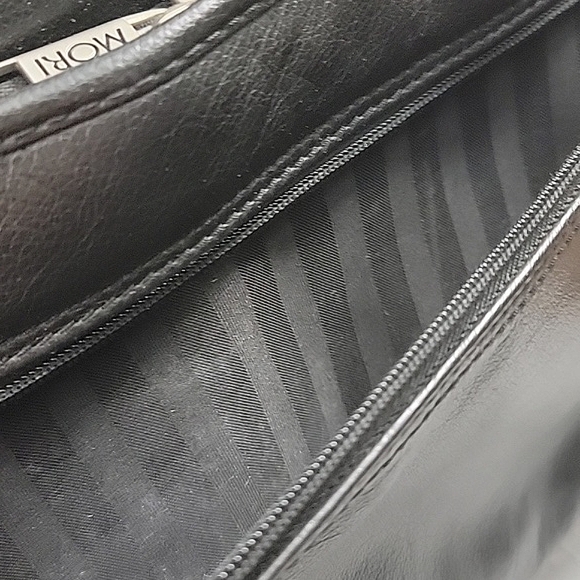 MORI Black Leather Briefcase / Computer Bag w/ Pockets, compartments, zippers - Picture 3 of 14